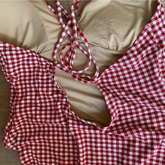 NEW Old Navy Red and White Checkered One Piece Swimsuit - Picture 6 of 7